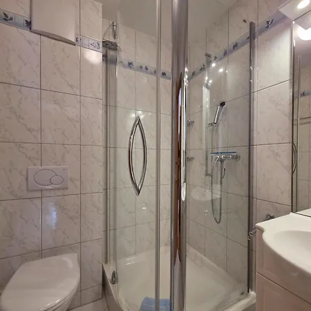 Chateau B33 Appartement-fewo 6-bettwohnung By Interhome Appartement