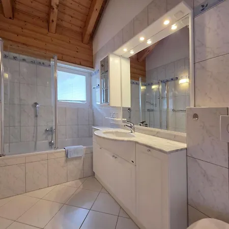 Appartement Chateau B33 Appartement-fewo 6-bettwohnung By Interhome